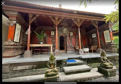 Royen Balinese Family Guest House- Traditional Batuan Homestay