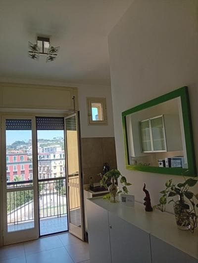 Tre camere al centro di Napoli