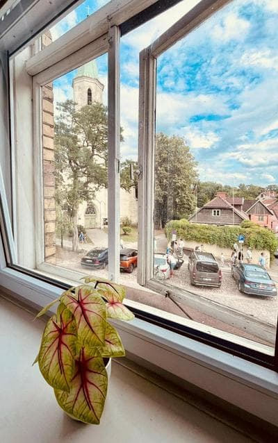 Old Town Apartment
