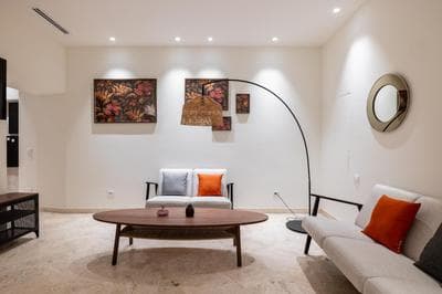 Charming 3 Bedroom Apartment in the Historic Center