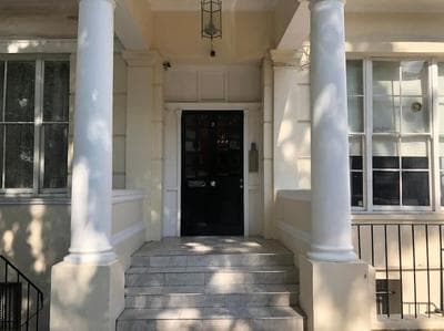 Modern spacious studio with a courtyard located in central London