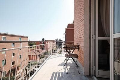 Ospedale Gemelli-Vaticano Domus Di Pace 1BDR by Hôtea
