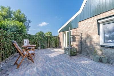 Gastsuite het Duinroosje met hottub op het privé terras!