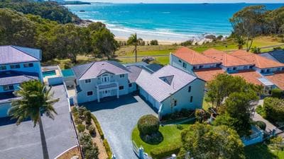 Charlesworth 15 - Beach Reserve, Amazing Views, Walk to Resorts, Pet Friendly, Sleeps 15,