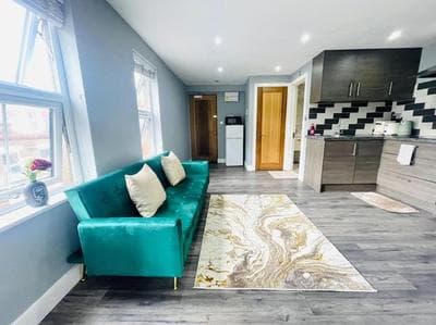 Bright Flat near to Tower Bridge