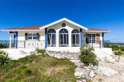 Secluded Escape, Ocean Views, Plunge Pool and Hot Tub, Overlooking Scenic Turquoise Waters