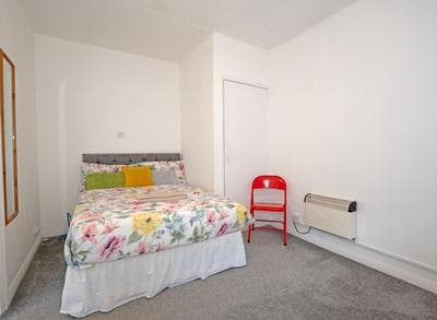 Cosy Apartment in Central London