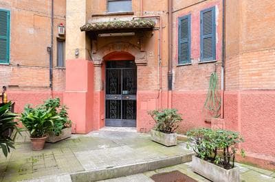 Piazza degli Eroi a 5 minuti dai Musei Vaticani boutique apartment