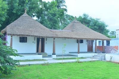 JS Tanira resort
