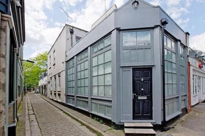 Cosy 2 Bed Modern Mews - Kings Cross