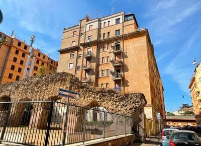 Testaccio Artistic Home Centro Storico Roma By RIONI DI ROMA