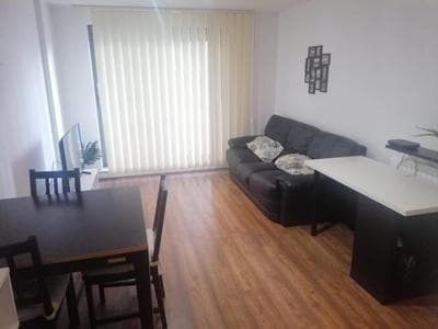 1 Bed Apartment Sleeps 2 with Wi-Fi & Tv