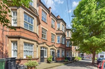 Spacious 3 bed South Bank Apartment