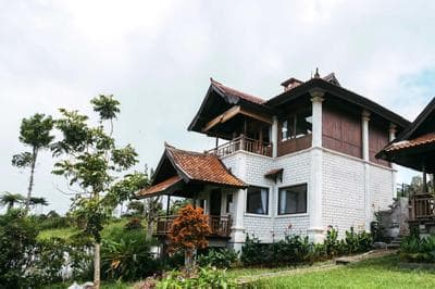 Girihill Farmhouse