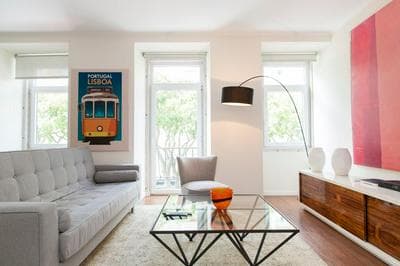 ALTIDO Stunning 3BR Apt with balcony, nearby Saldanha subway & IST