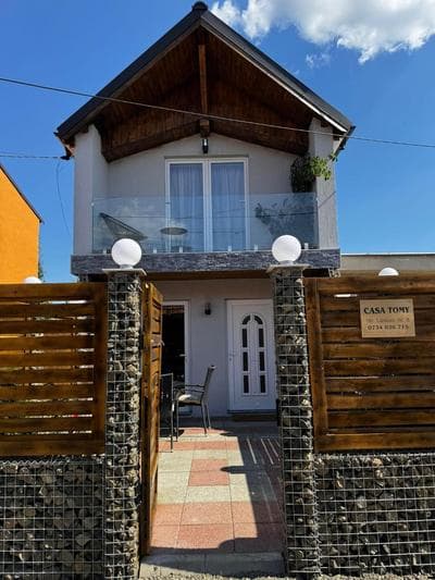 Casa TOMY