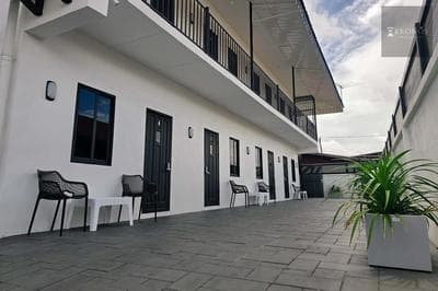 KRONOS APARTMENTS