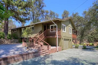 Yosemite Corner w NEW game room/Hot Tub/EV more