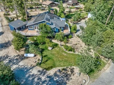 Yosemite Creekside Retreat with spa/games/EV Charger and more
