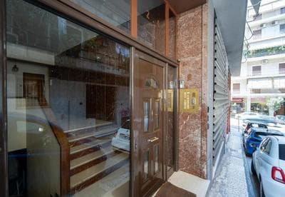 LIV - Comfortable & Stylish Escape in Pagrati