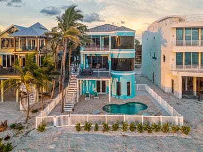 Just Renovated, Beachfront Pool Home, Panoramic Gulf Views