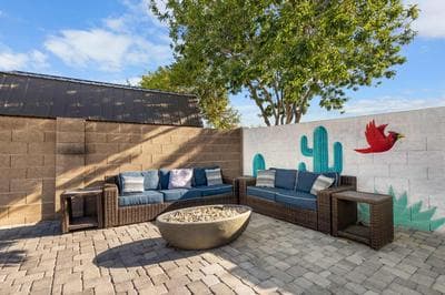 The Glendale Pool House Oasis with Jacuzzi Golf Billiards