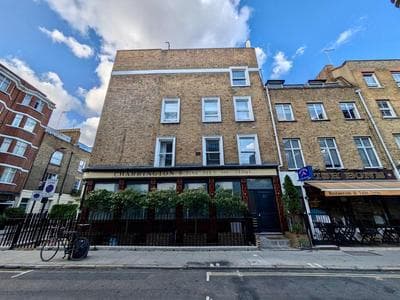 Stunning 2BR Flat Nestled in Fitzrovia