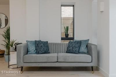 StarHost Residences - Stunning 3-Bedroom Apartment in Wandsworth