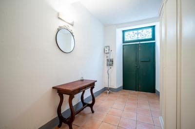 Central Station Apartment with Garden