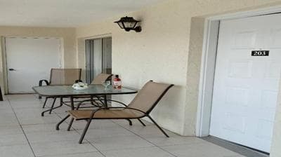 Palm Manor Resort - Unit 6-203