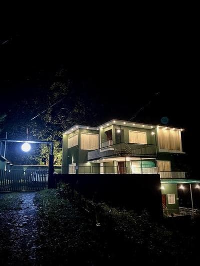 Mint villa