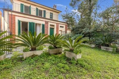 Il Gladiolo - Focette 100mt From Sea - Happy Rentals