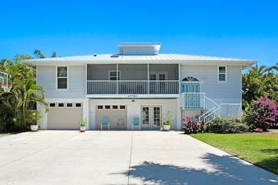 5 Bedroom Family Beach and Pool House on Bonita Beach, Sleeps 11