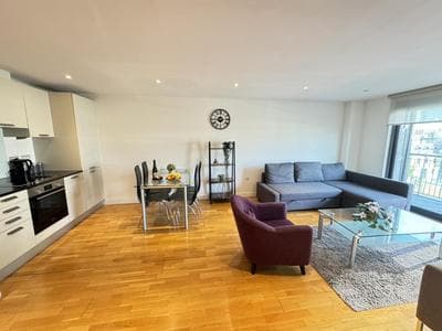 Luxury Tower Bridge Apartments