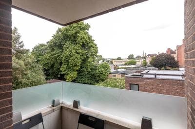 Bright 2Bed - 2Bath Flat - Kentish Town