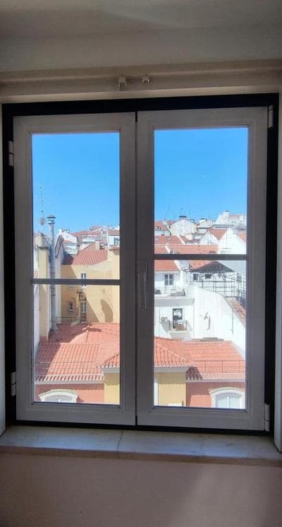Private Bedrooms in a Shared House, no Elevator, in Bairro Alto