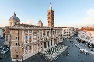 Blam House, Great view to Santa Maria Maggiore Church