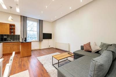 Bright&Spacious flat