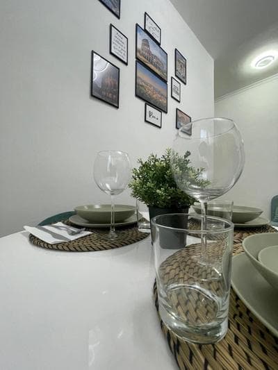 RHome Apartment