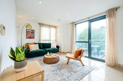 Urban Haven A central Modern Gem