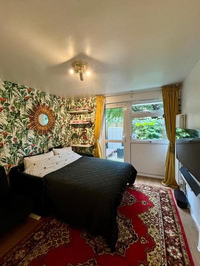 Cozy 1-BR Garden Flat For Up to 4 in East London