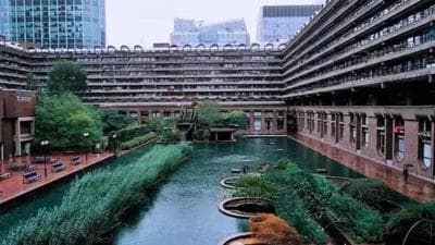 Lavish 2 Bedroom flat with private balcony in Clerkenwell, Barbican