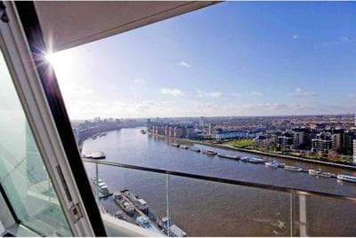 APT Lombard 3BR Stunning Penthouse Views