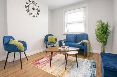 Large Stylish 2bedroom flat in Wood Green