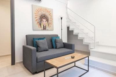 Oculus Kalithea Irakleous Apartments by Live&Travel
