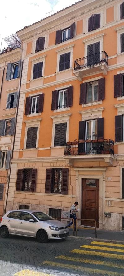 la casa sul cortile