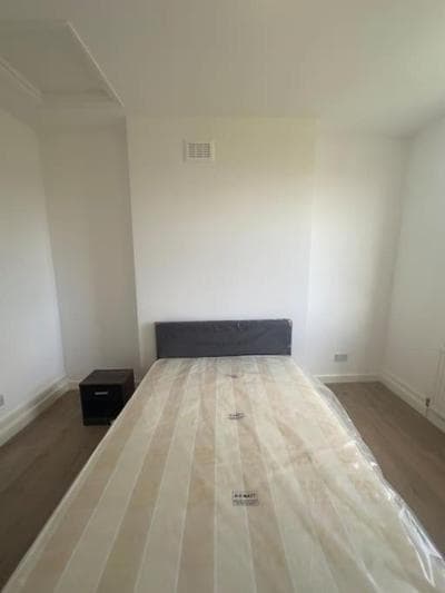 Stunning Hampstead 1-Bed Being Furnished!