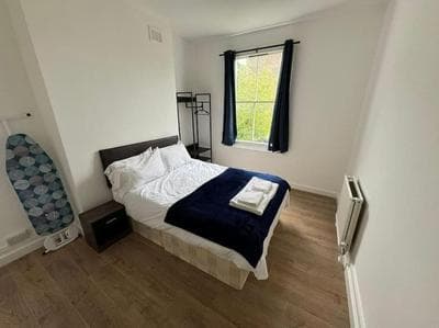 Newly renovated 1-bed by Hampstead Heath