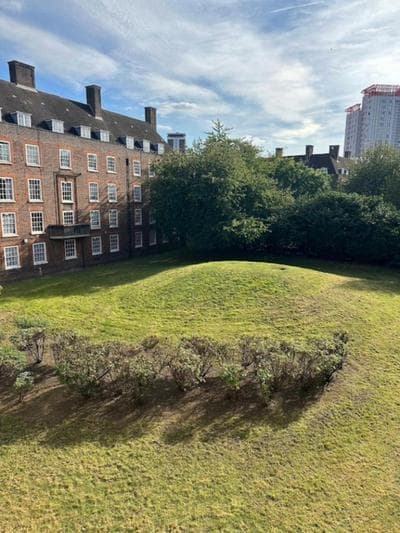 Quiet location in central London, close to Paddington, Regent Park, Lord's Cricket, late check-in