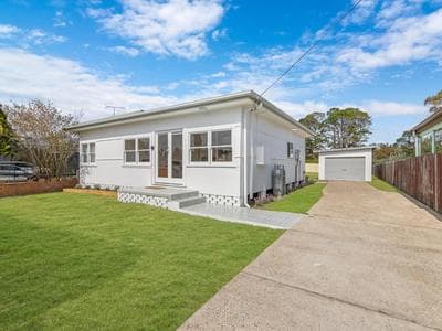 Fairways 18 - cottage in the centre of town